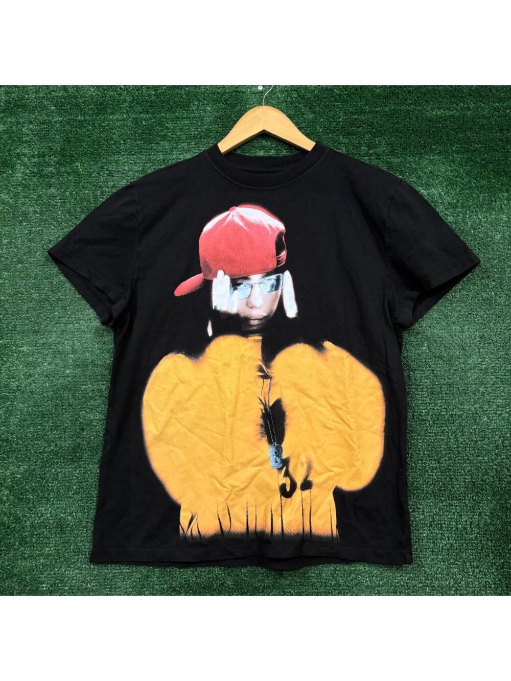 Billie Eilish Hit Me Hard and Soft The Tour T-Shirt Size Small